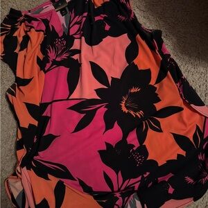 Sleeveless Floral Blouse